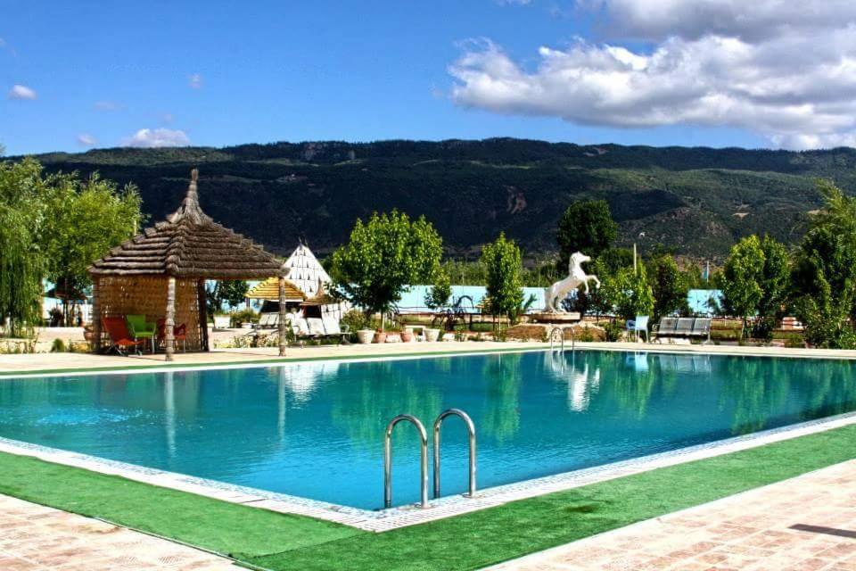 Le Vallon Vert - Club Equestre Azrou Exterior photo